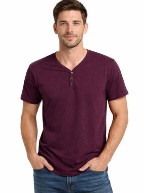 Cotton On Men’s Burgundy Henley T-Shirt | Short Sleeve Button Tee